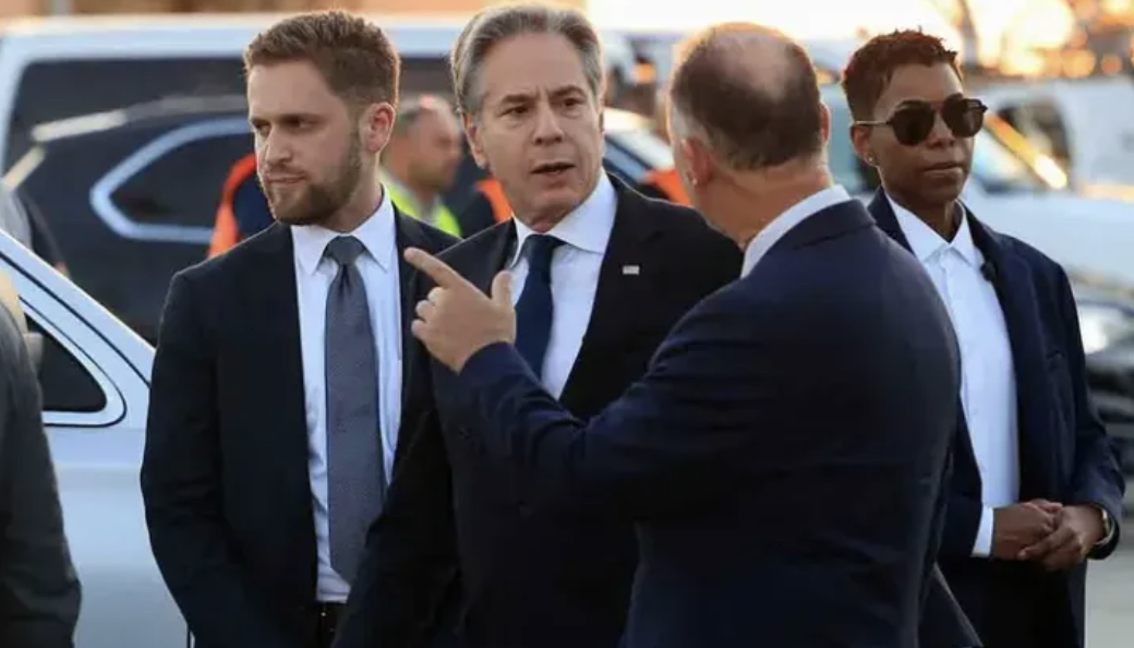 BLINKEN LLEGA TEL AVIV A PRESIONAR POR UN ALTO EL FUEGO EN GAZA